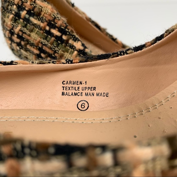 Chase + Chloe Carmen Tweed Heel - Picture 7 of 9